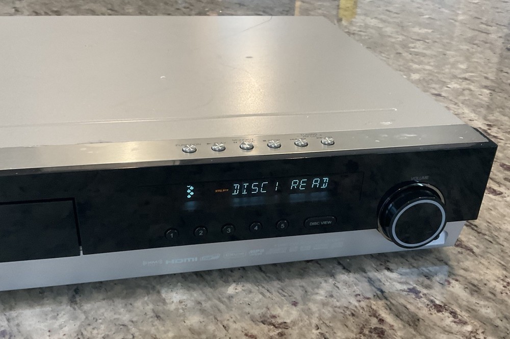 LG LH-E9674 Receiver 5 Disc DVD Silver Home Theater System