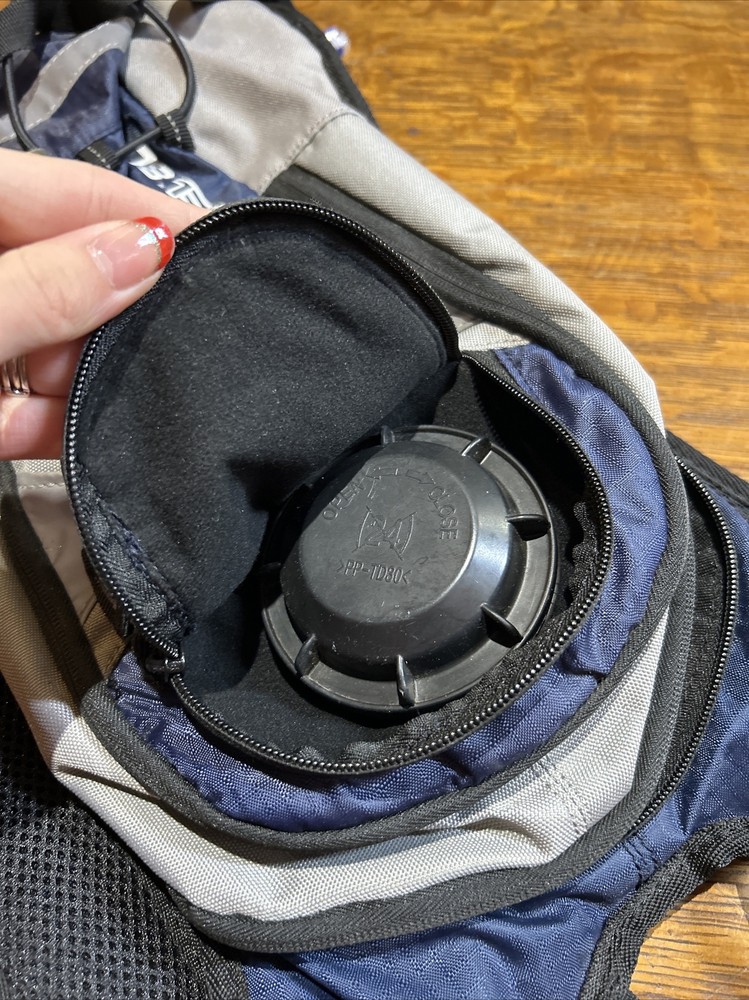 Coleman Revel 8L Hydration Backpack With Water Bladder Bag Never Used