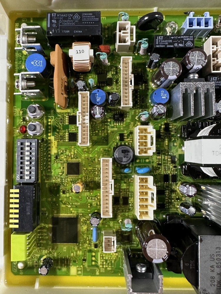 104000284 | Rinnai PC Board RUR98i