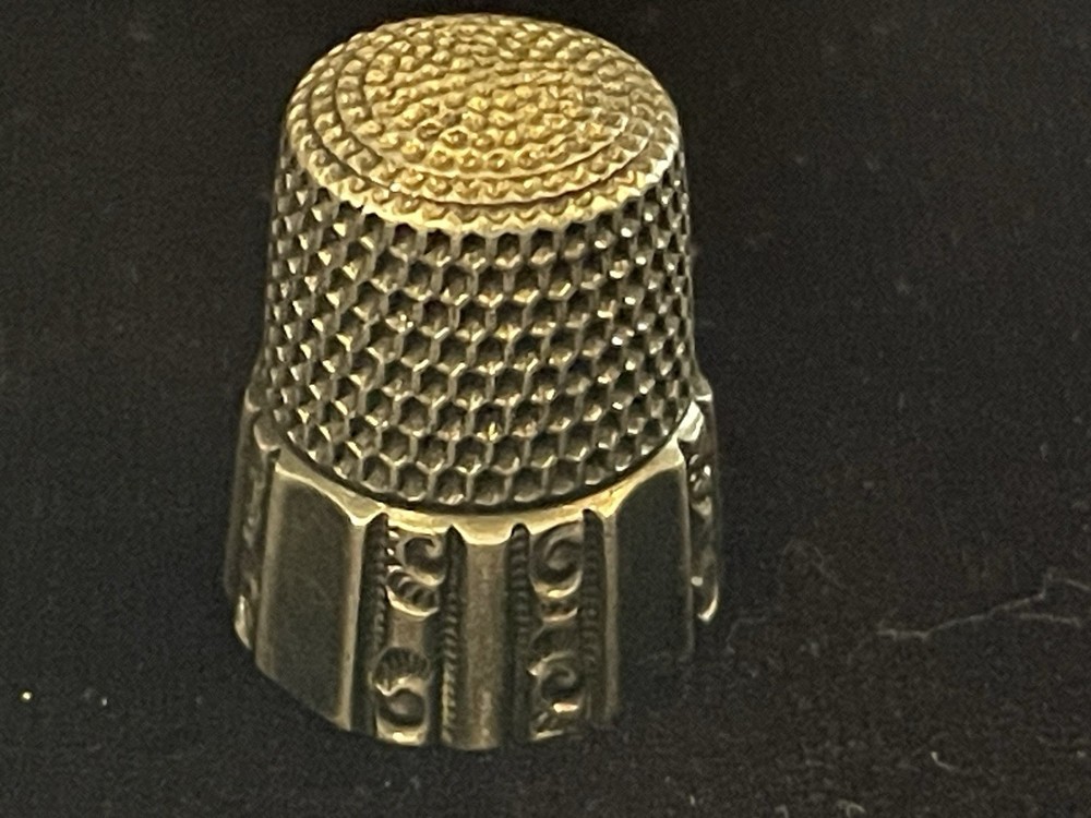 Antique Waite Thresher style #8 Sterling Silver Thimble columns” Design🌺🌺