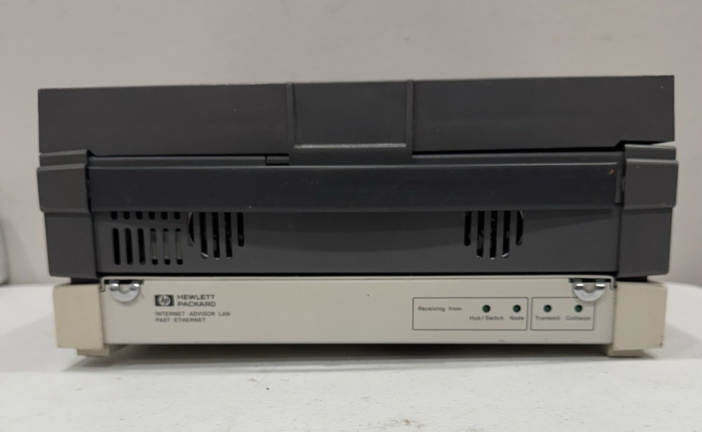 HP Agilent WAN Advisor Internet Advisor Protocol Analyzer Computer Laptop J2300E