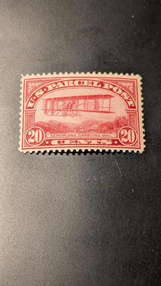 U.S. Stamp #Q8 Very Fine Mint Never Hinged, Reperfed At Left, P.F. Certificate