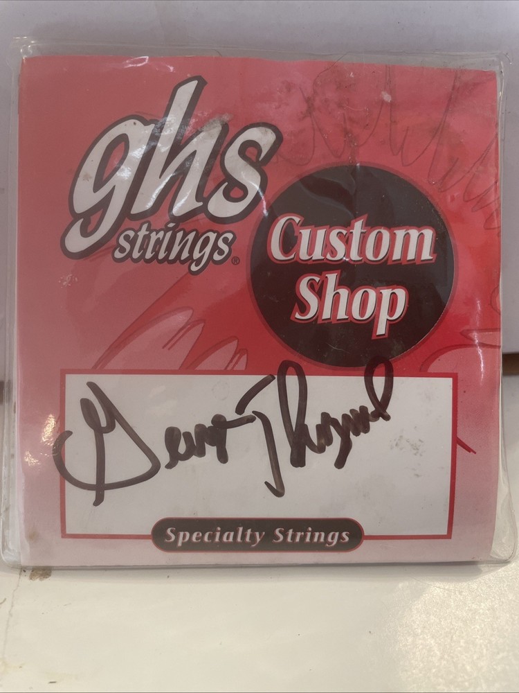 George Thorogood autographed Guitar Strings