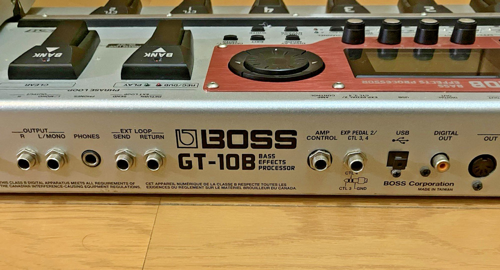 Boss GT-10B Bass Effects Processor Multi Effects Used From Japan