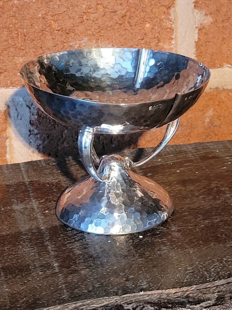 Stunning Solid Silver Bon Bon Dish Alround Hammered Finish C 1908
