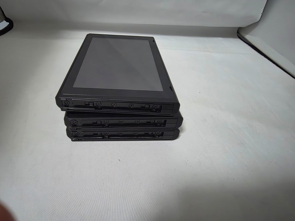 Nintendo Switch Unpatched Console Only Screen slightly yellowing Tested