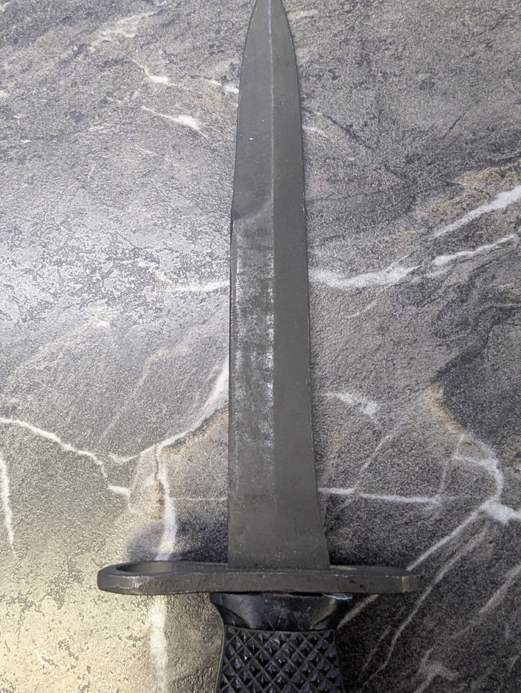 VINTAGE ORIGINAL US MADE M7 KNIFE