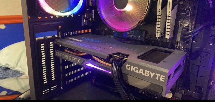 IBUYPOWER pc with msi 165hz moniter