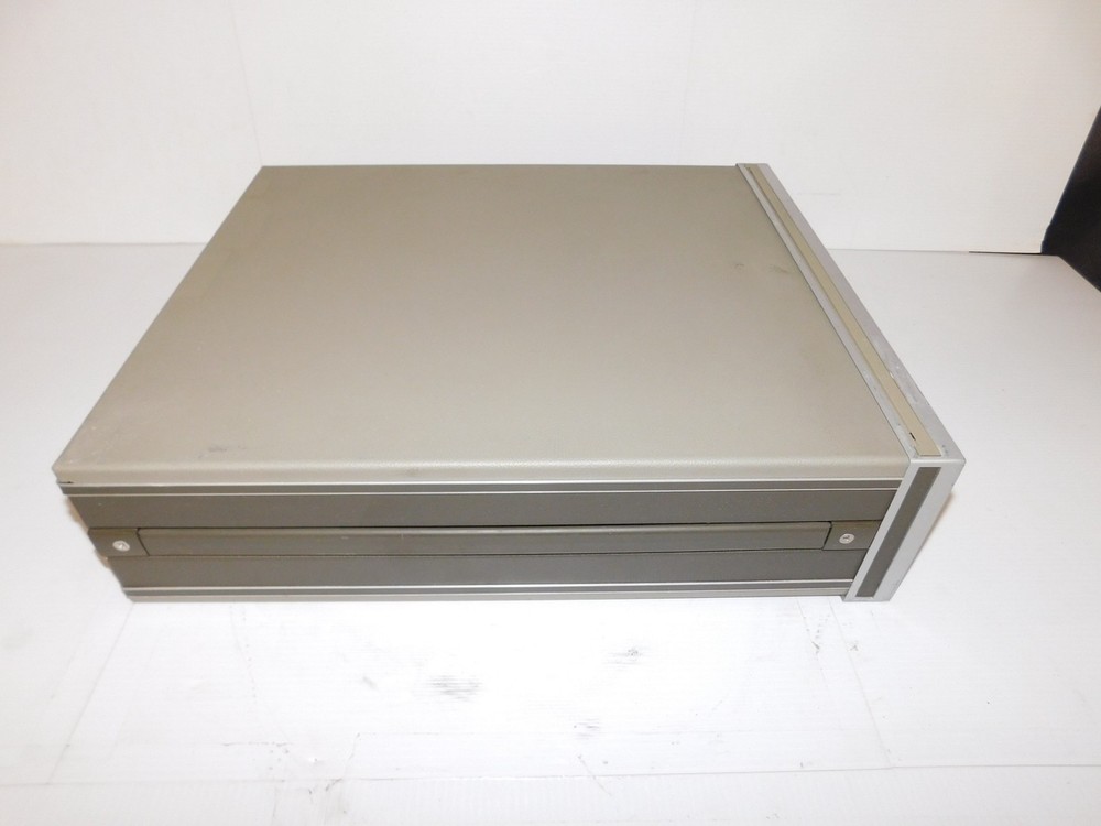 HEWLETT PACKARD HP 3325B SYNTHESIZER / FUNCTION GENERATOR (MPR155)