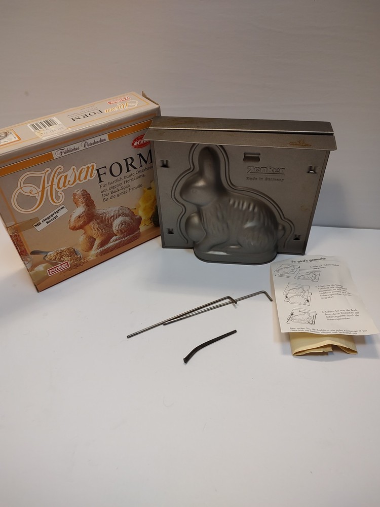 Zenker Rabbit Cake Form (Germany)