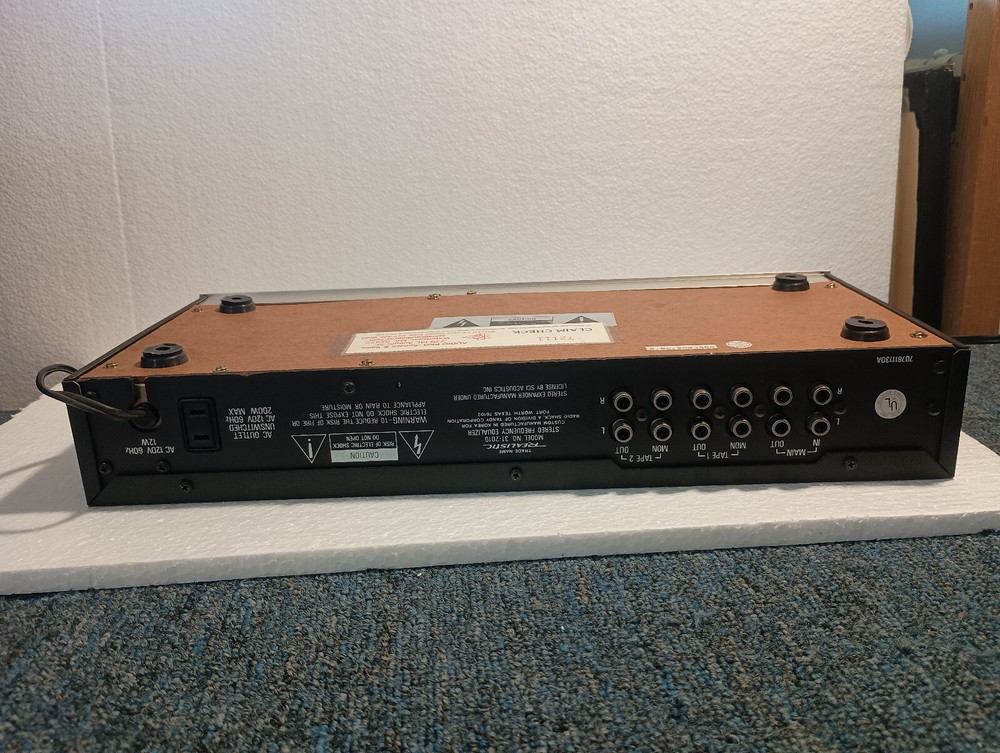 Realistic Model 31-2010, 12-Band Stereo Frequency Equalizer (Pro Serviced)