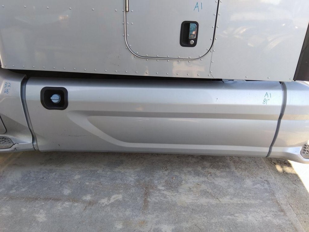 For 2015 PETERBILT 579 SIDE FAIRING Left ,  MN
