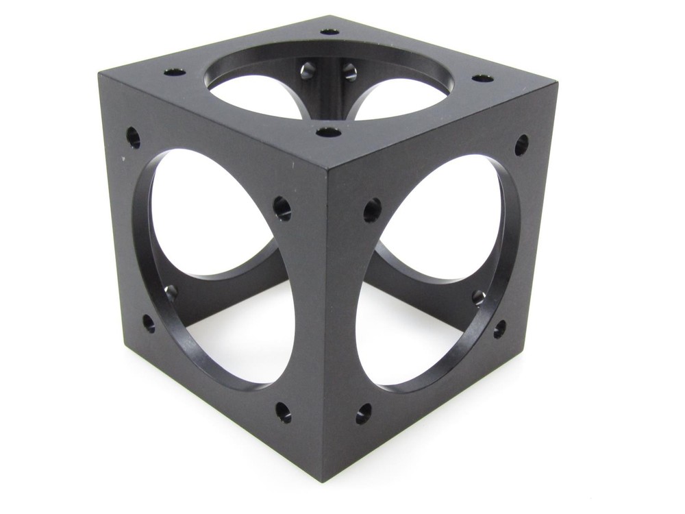 THORLABS XT95C1 Five-Way Corner Cube for 95 mm Rails