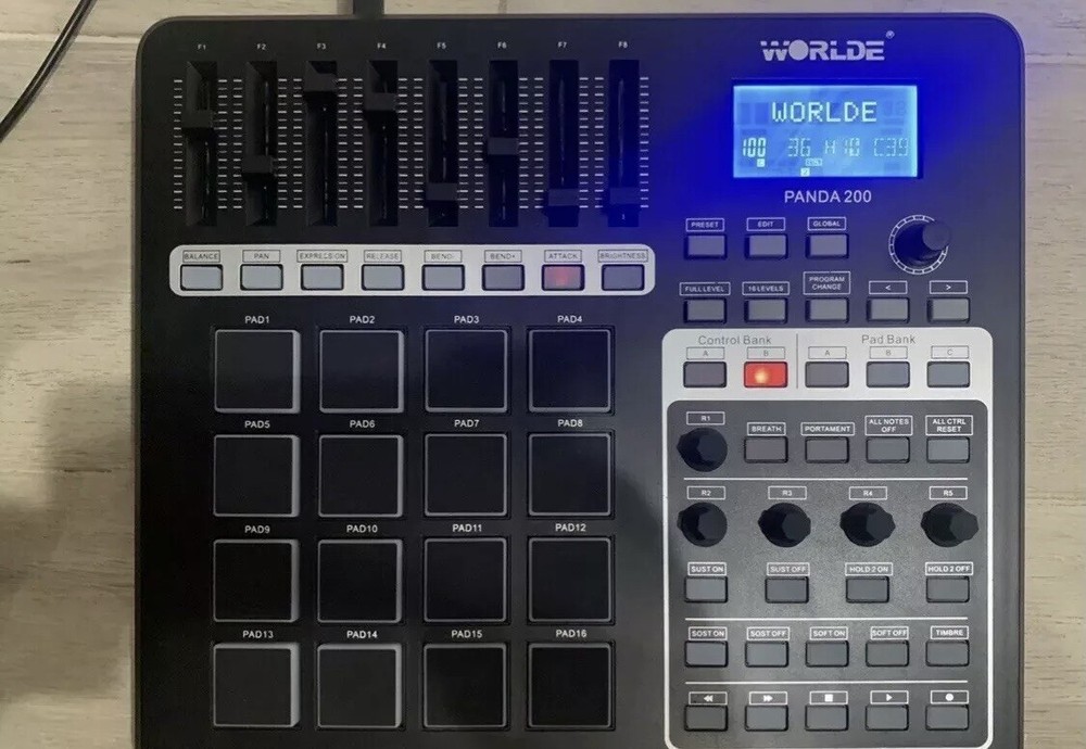 Worlde Panda 200 Midi Keyboard Mini Pad Controller 16 Drum Pads Usb Cable