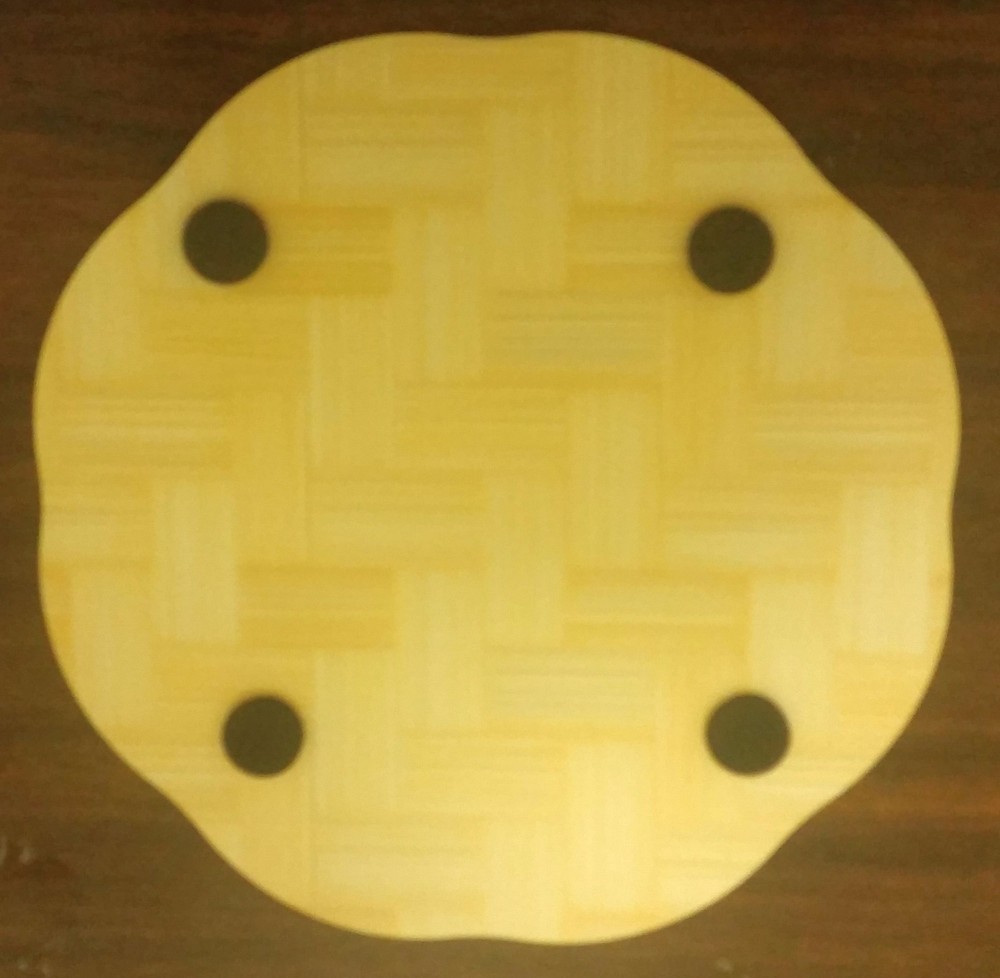 1 Natural Bamboo Heat Pad, Kitchen Decor, ROUND, square, approx. 7"
