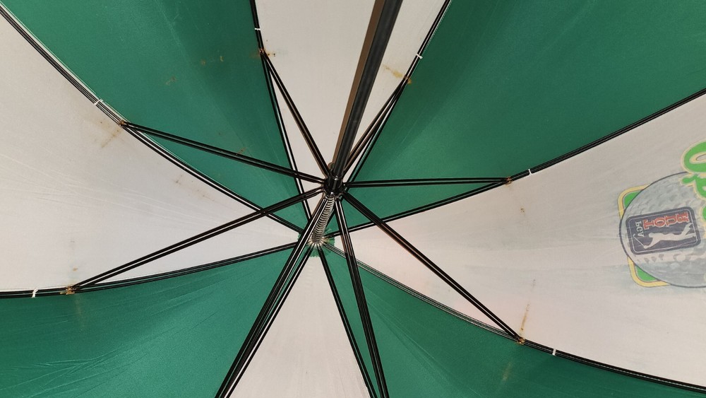 PGA Tour O'douls Umbrella