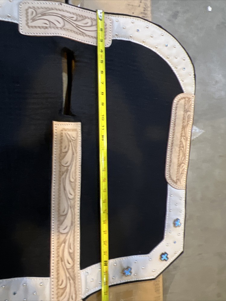 Leather & Felt Saddle Pad ~ 26.5” x ~26”