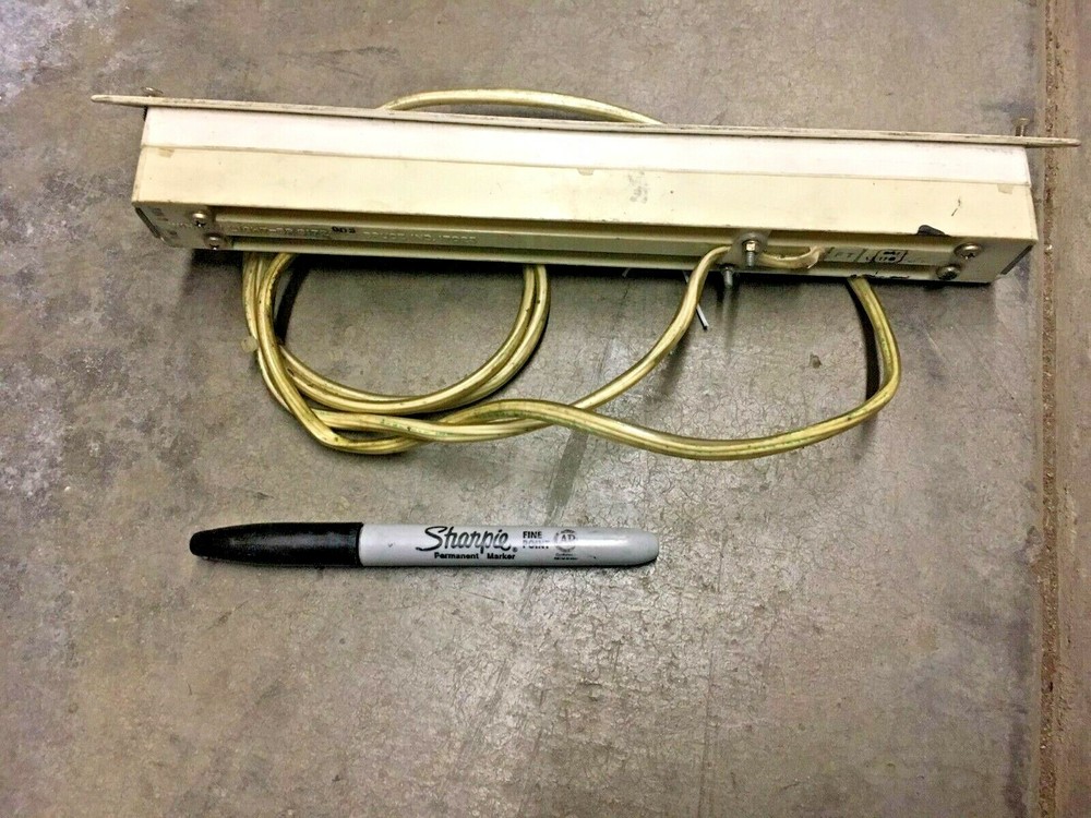 BR9172 LIGHT BRUCE INDUSTRIES AS REMOVED -NOT TESTED WINDOW LIGHT