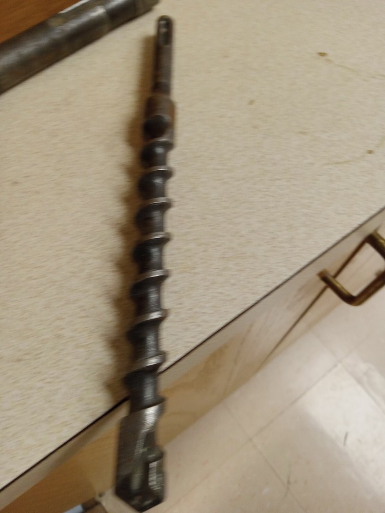 HILTI BITS - LOT OF 4