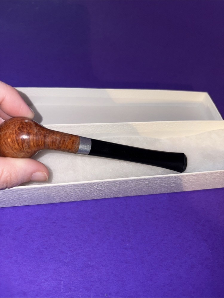 willard imported briar pipe