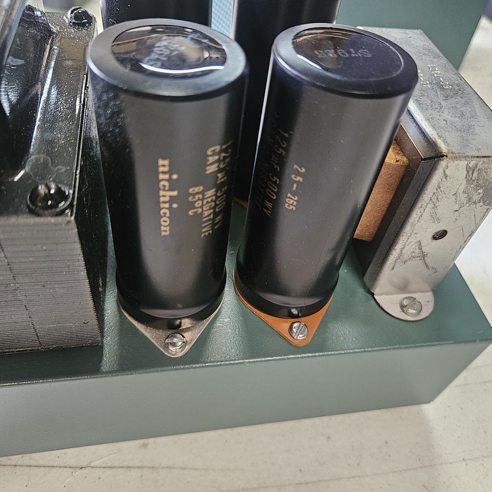 BEAUTIFUL Heathkit AC Power Supply Model PS-23