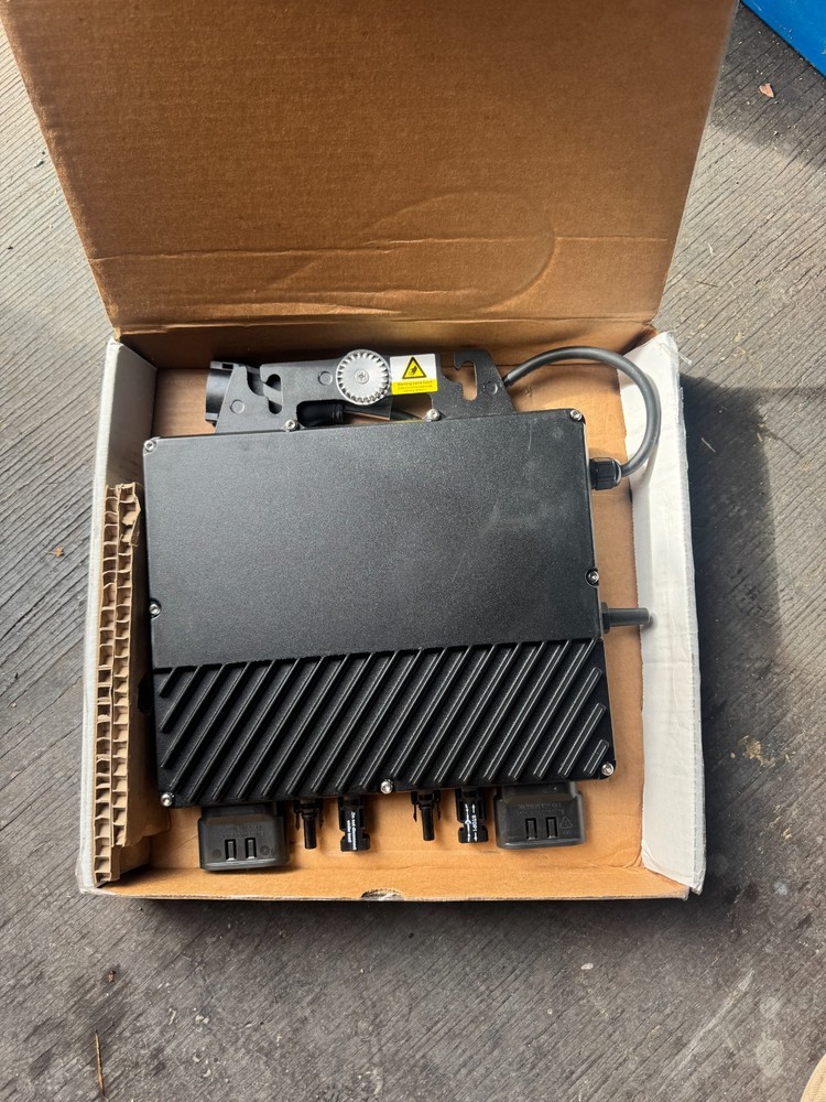 APSystems QS1 Microinverter 1.2Kw