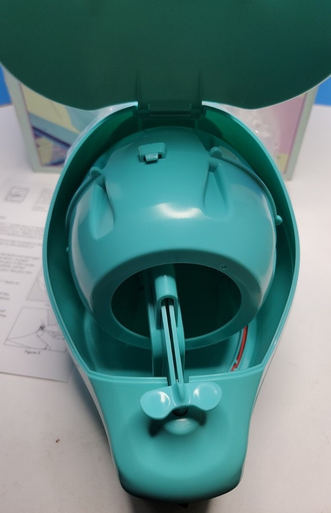 June Tailor Pintastic Automatic Pin Dispenser.