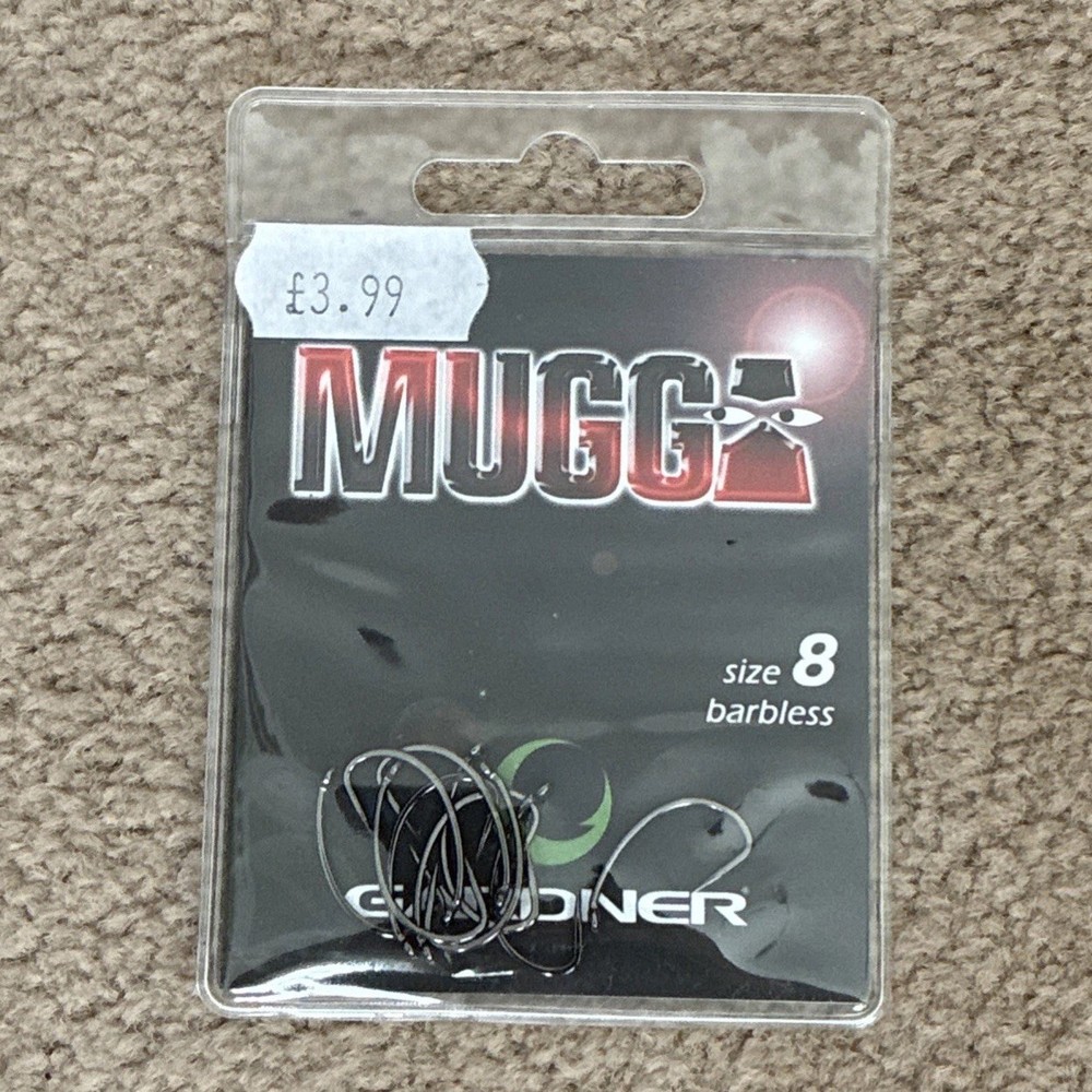 Gardner Mugga Size 8 Barbless Hooks, NEW