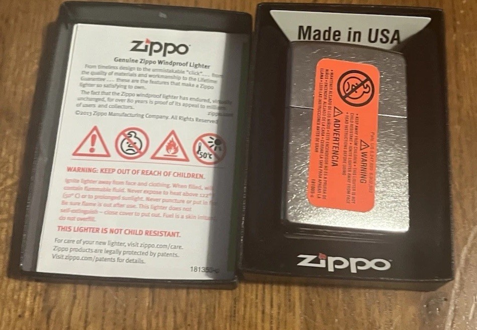 Zippo 207 Regular Street Chrome lighter