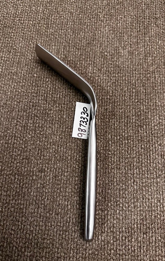 CLOWARD RETRACTOR 7.5" WITHOUT LIP 30MM