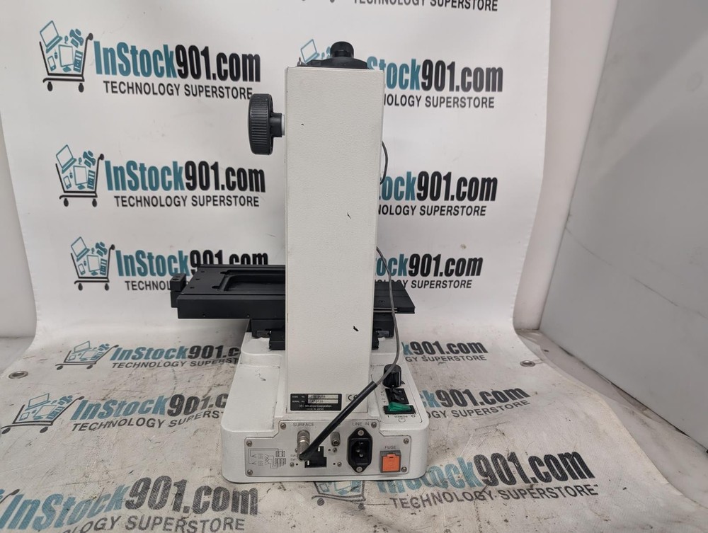 Mitutoyo Toolmaker's Microscope TM (No Camera)