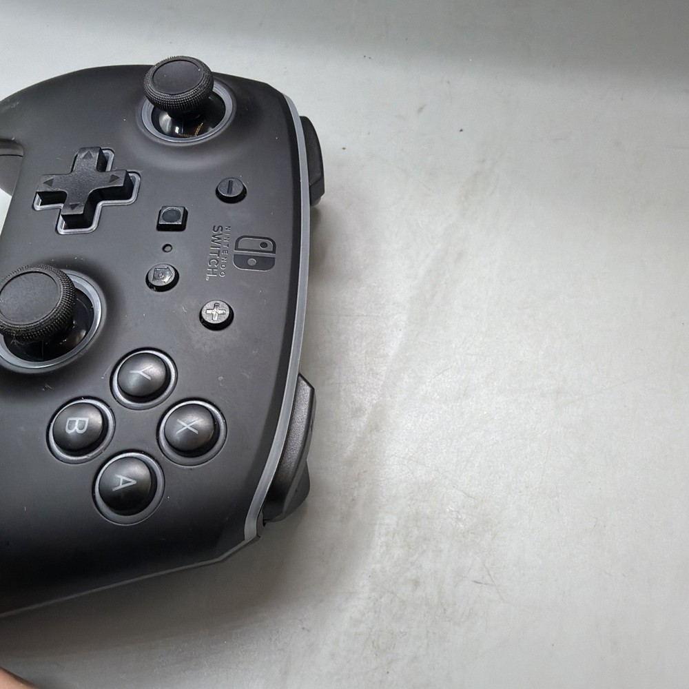 PowerA Wired Controller for Nintendo Switch - Matte Black - USED NO CABLE