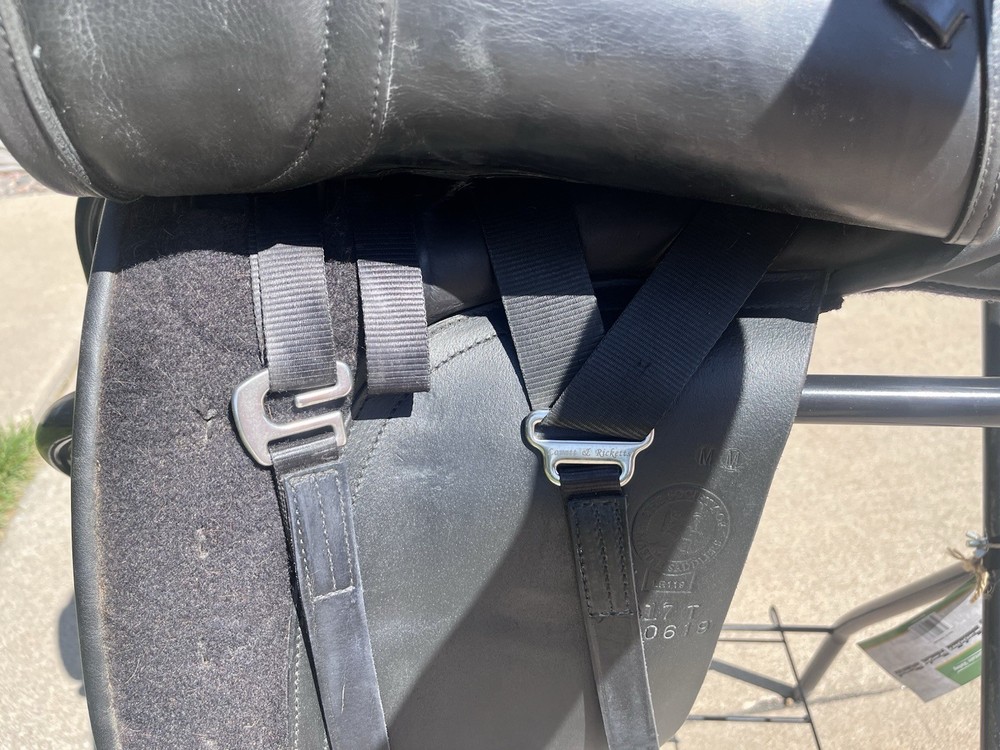 Lovatt and Ricketts 17” Medium Width Berkeley Dressage Saddle