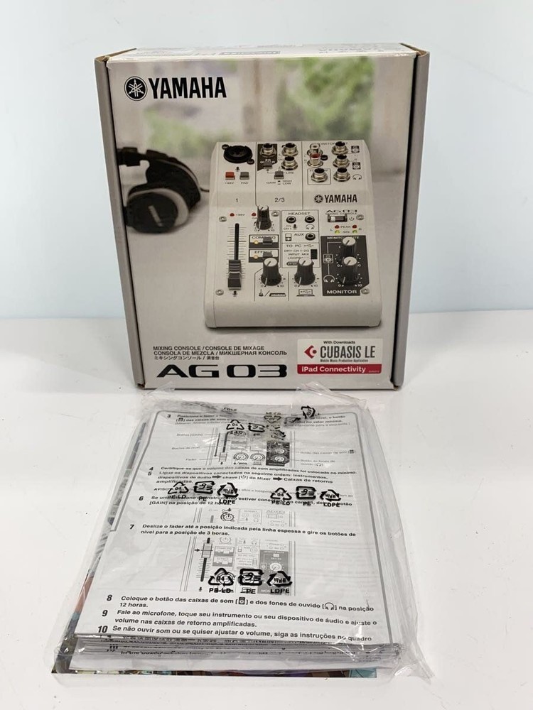 YAMAHA AG03 MIXER Used