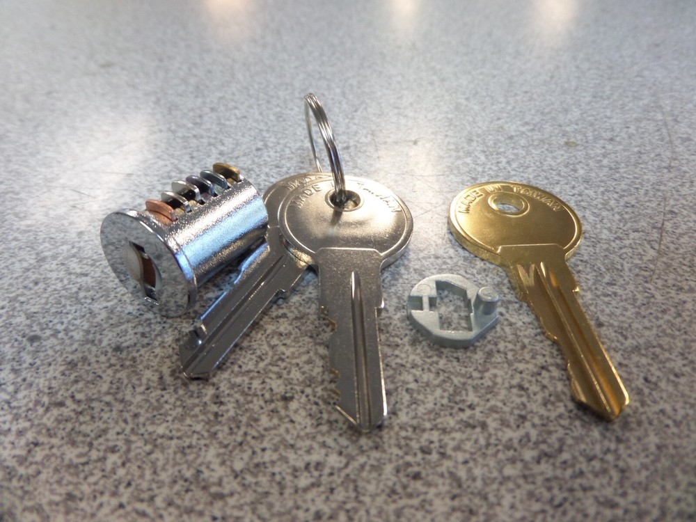 SRS 2183 HON F23C CORE REPLACEMENT LOCK CYLINDER KEYED DIFFERENT