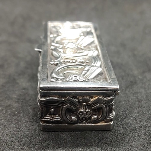 Antique Victorian Era Ornate Repousse Rectangular Pill/ Trinket Box 800 Silver