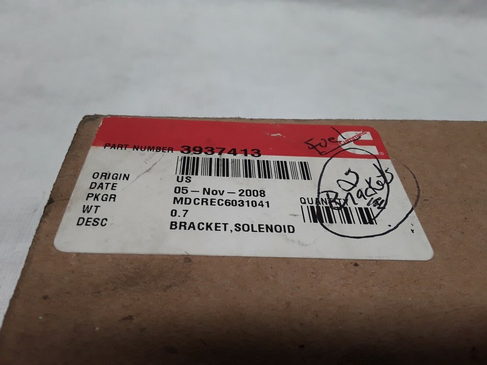 Cummins BRACKET,SOLENOID 3937413 FAST SHIPPING