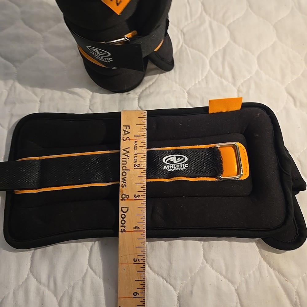 5Lb Pair Ankle & Wrist Weights (2Pcs, Each One Is 2.5LBS), Adjustable Strap