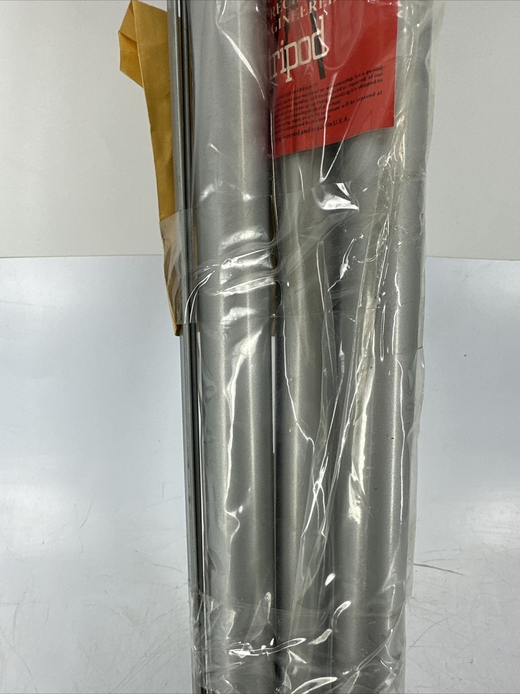 Star D Silver Professional Precision Engineered Tripod D-26