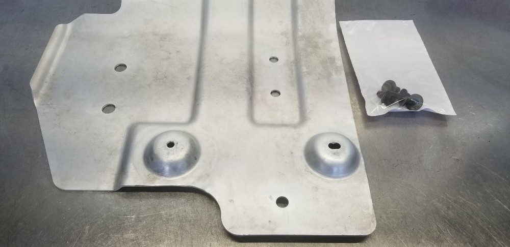06 GMC SIERRA 2500 FRONT FRAME SKID PLATE