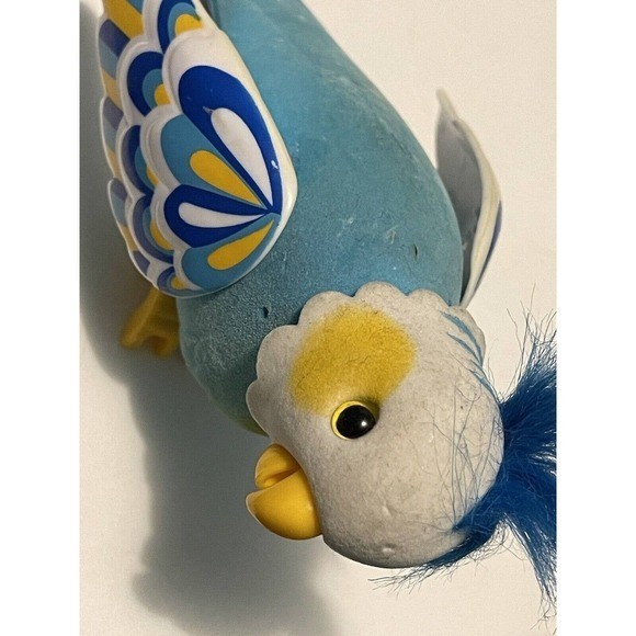 cute battery driven parrot