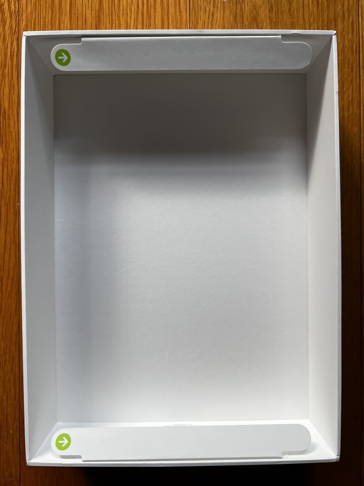 Apple iPad Box For 10th Generation 128GB Wifi EMPTY BOX ONLY