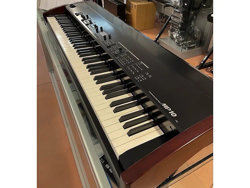 Kawai MP10 professional stage piano