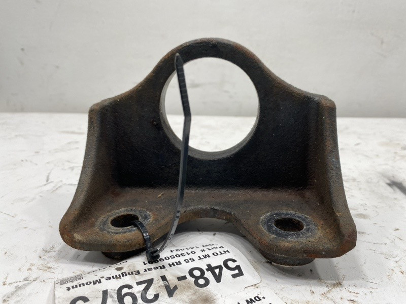 Freightliner MT55 Engine Mount 0130509001 (548-12973)