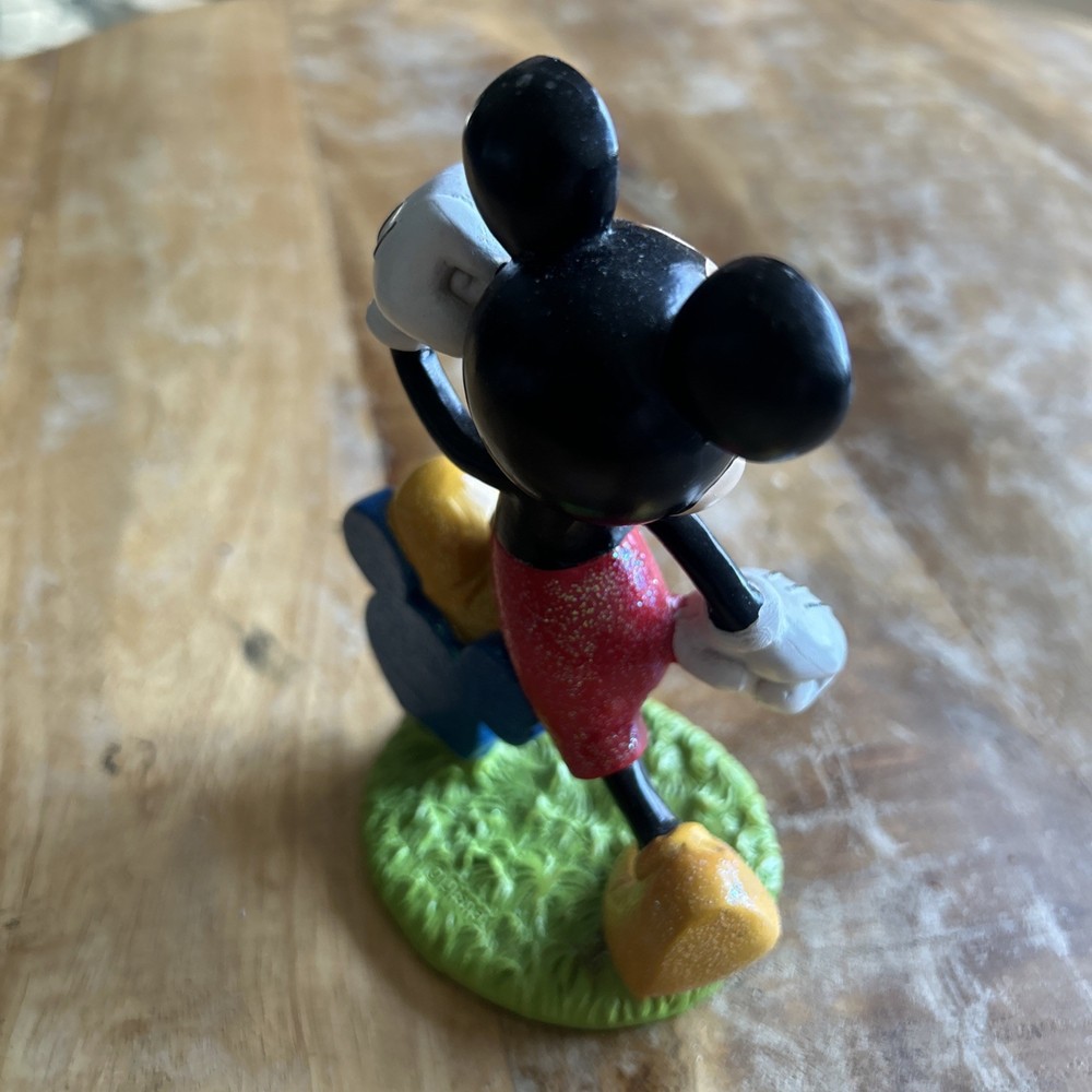 Disney Home Decorative Green Tabletop Mickey Mouse Statue (5")