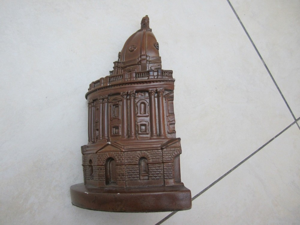 Pier 1 Ornate Bookends with Patterned Box