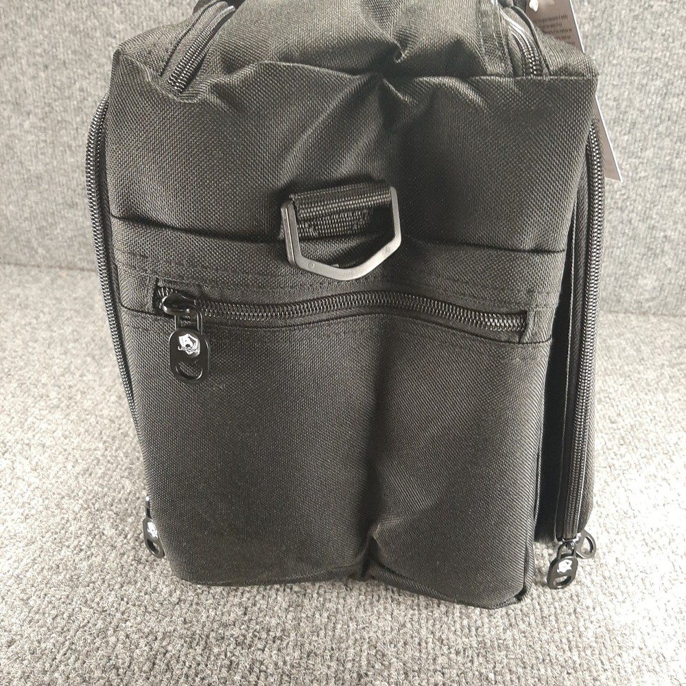 Pistol Range Bag USCCA 600D Black 5 Pocket Inner Case Shoulder Strap Inside NWT