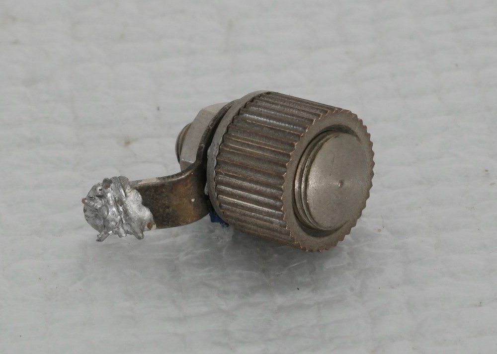 Marantz 4060 Quad Amplifier Part : Ground Terminal