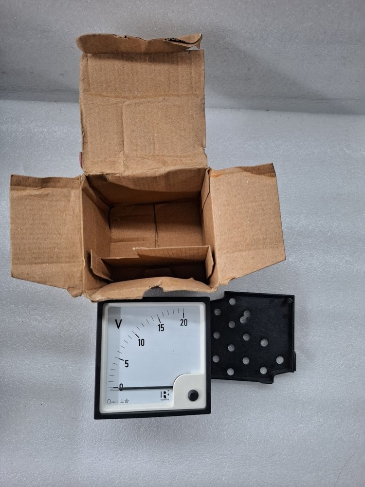 RISHABH 96 DC ANALOGVOLTMETER 2001031485/006