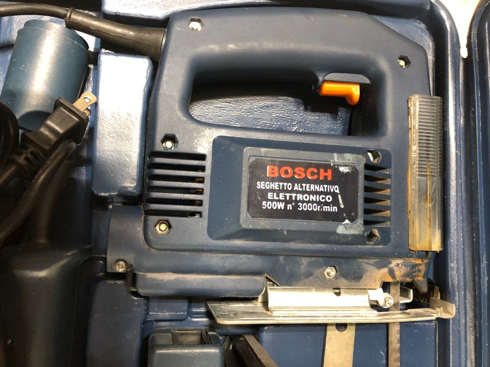 Bosch PSB 800-4 power tool kit with assorted accessories in hard case